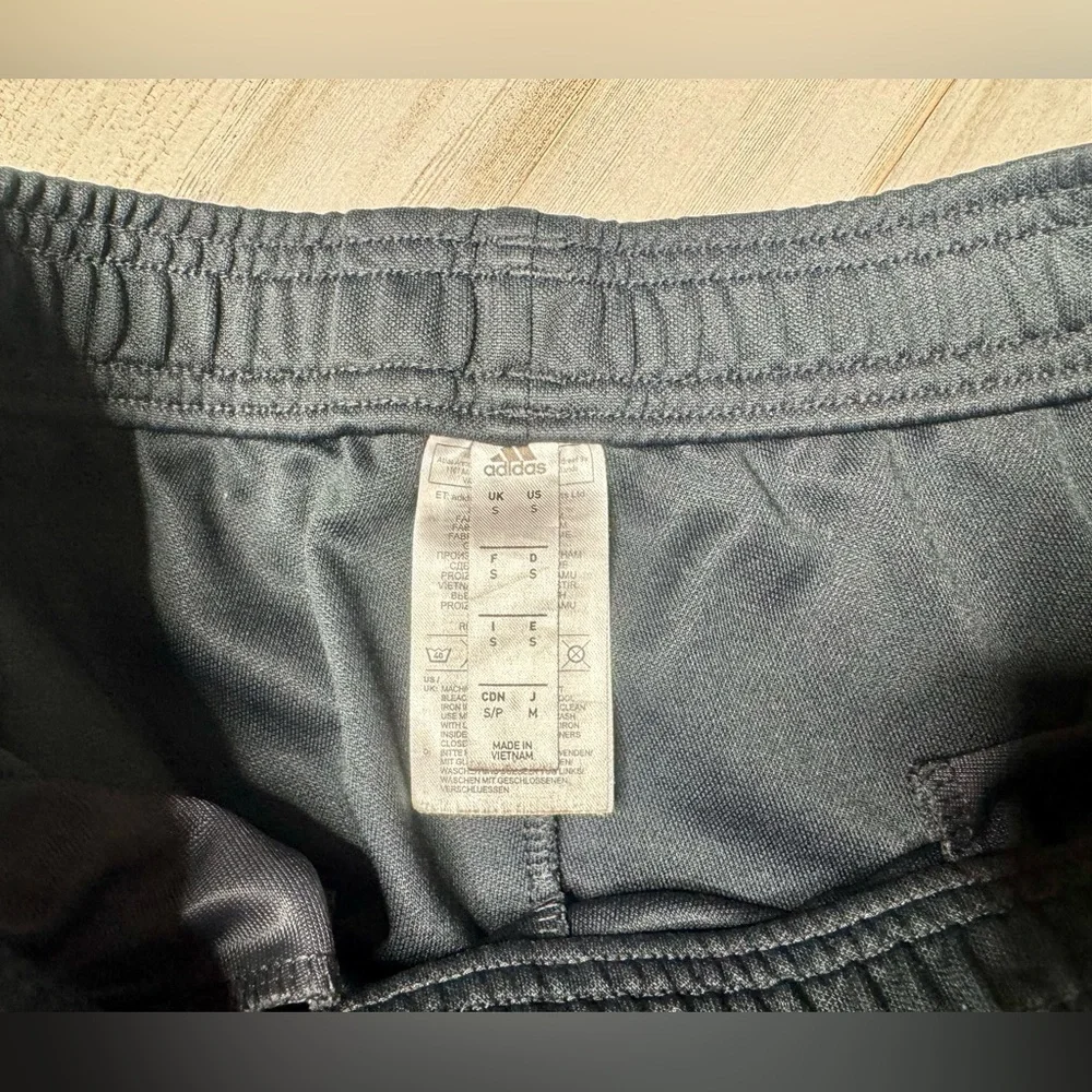 Adidas classic essential 3 white stripes black sweat pants size S Read* - Picture 7 of 10